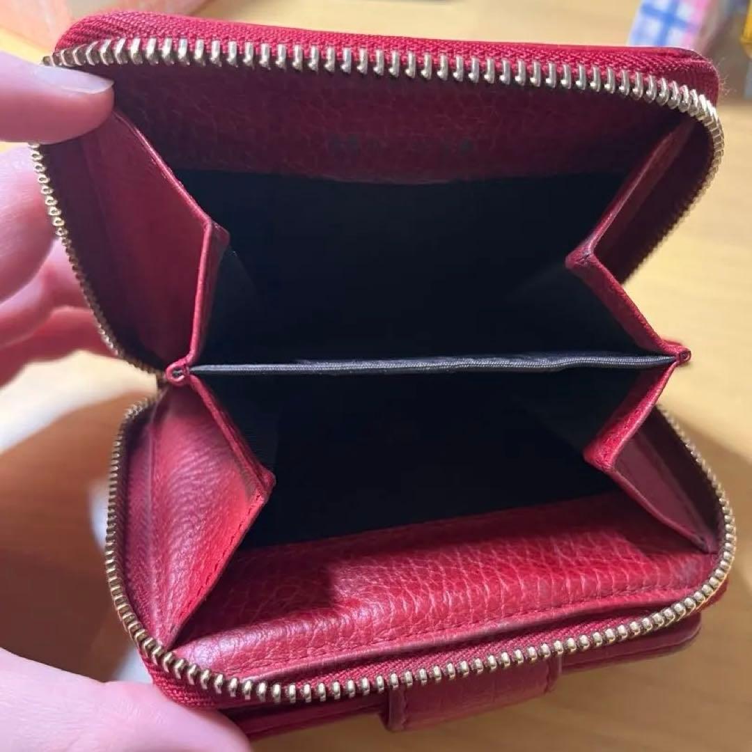 Gucci GGパターン 二つ折り財布 ベージュ/レッド - メルカリ