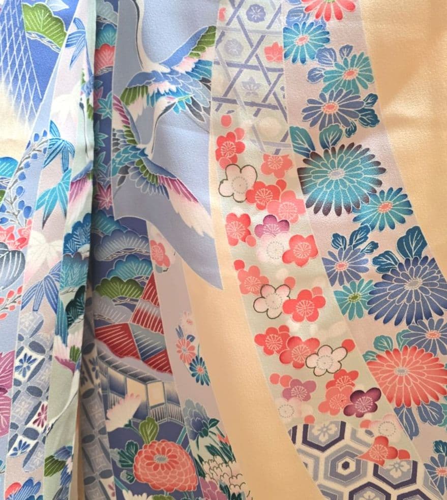 クリーム熨斗目振袖7点フルセット、成人式、前撮り、結婚式に