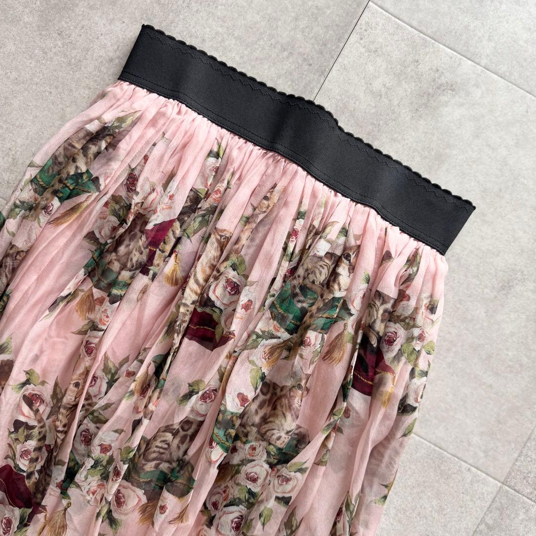 ドルチェアンドガッバーナ スカート　シルク100% 36 ピンク　アニマル　薔薇