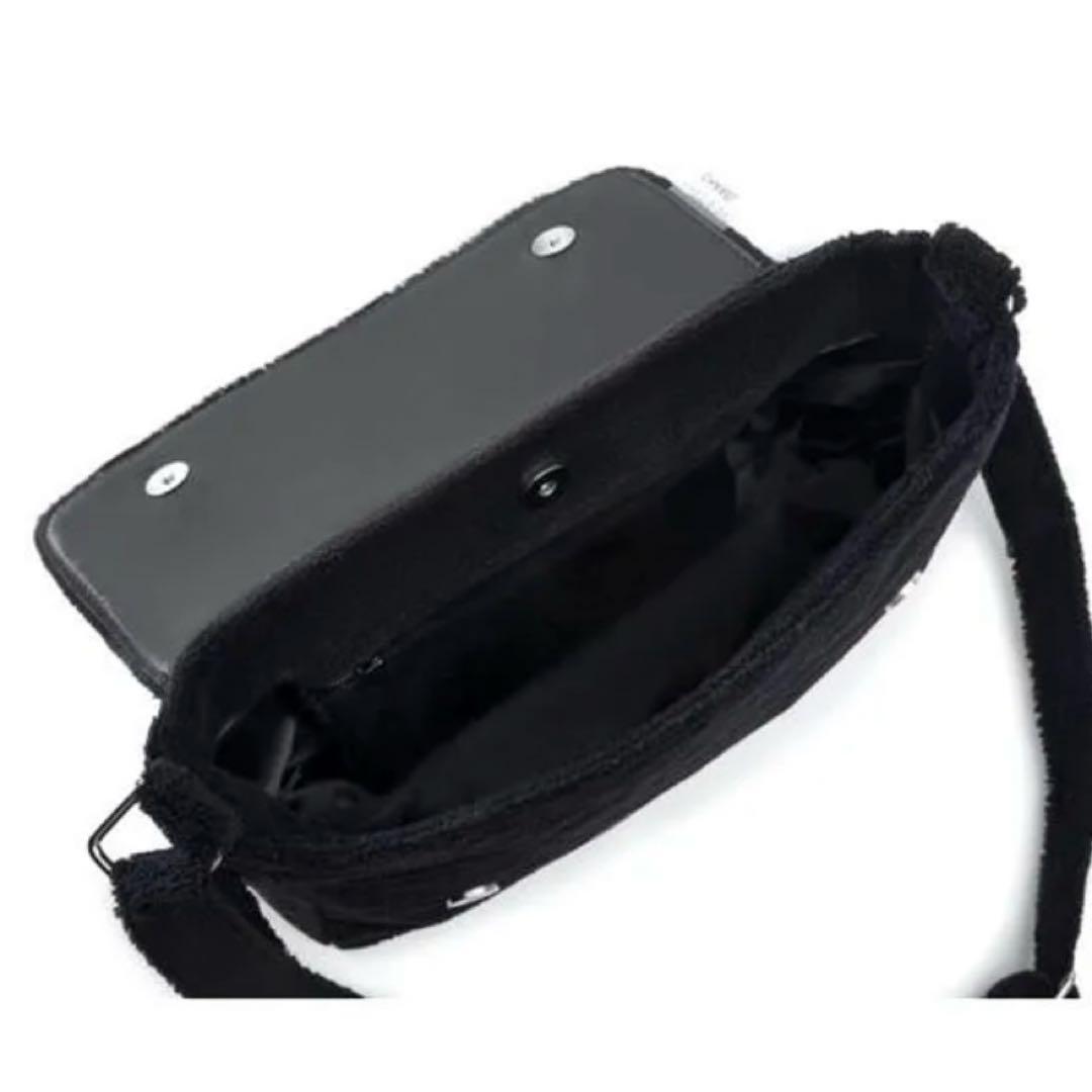 smp⭐︎♤です。 CHANEL ショルダーバッグ　パイル生地