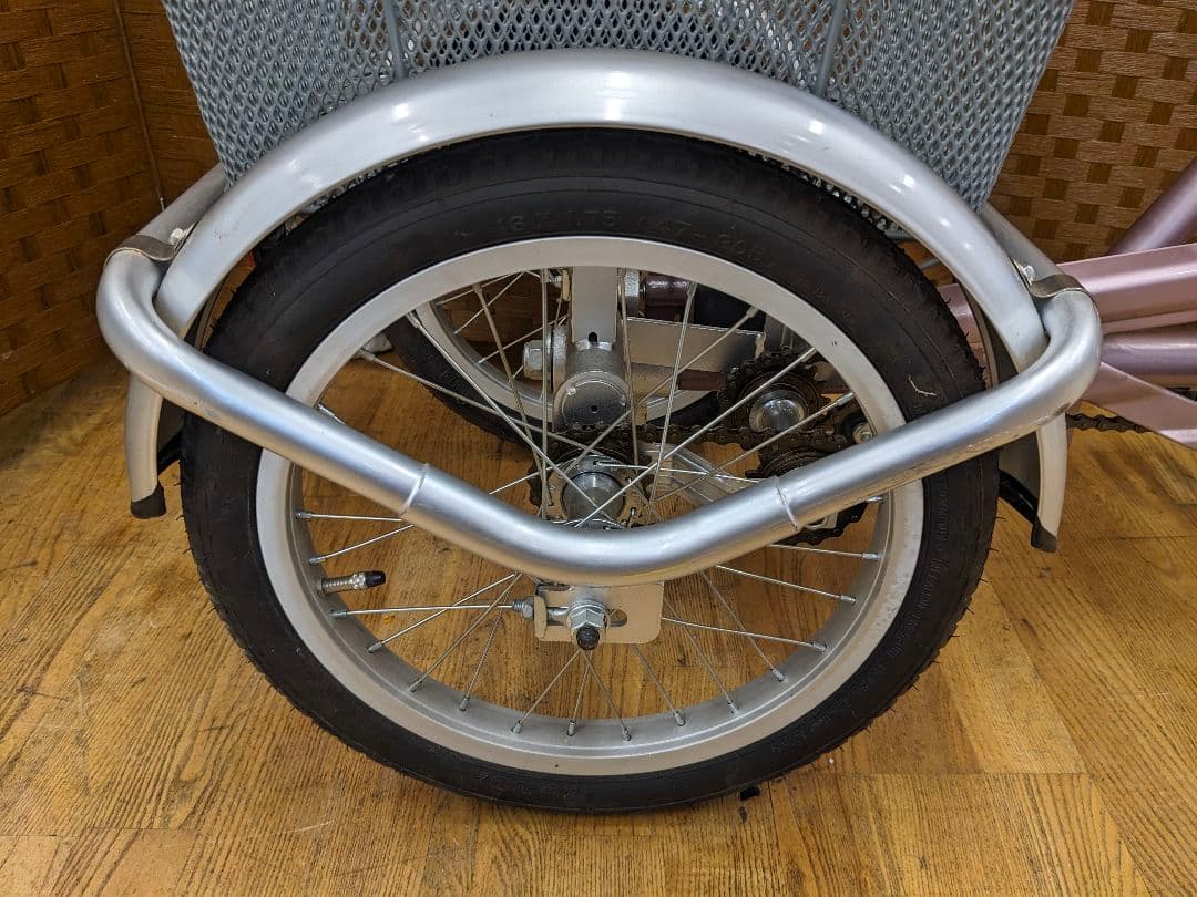 U028 三輪　自転車　スイング機能付き　Avec Vent