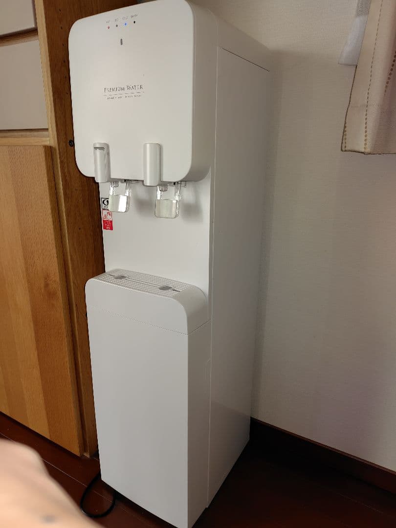 プレミアムウォーター スタンド式 ホワイト プレミアムウォーター