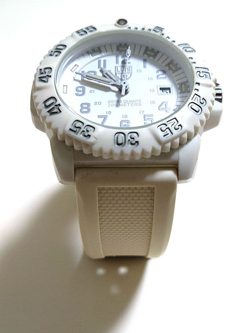 ■美品 LUMINOX 3057 カラーマーク ホワイトアウト 44mm