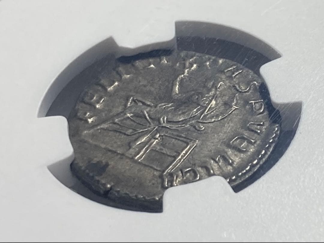 鑑定済・美品】古代ローマ帝国サロニナ 銀貨（AD 254–268）NGC認定