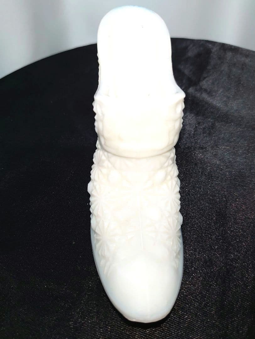 60 -70代 フェントン シューズ オパール ミルク デイジー柄 2つバラ売可