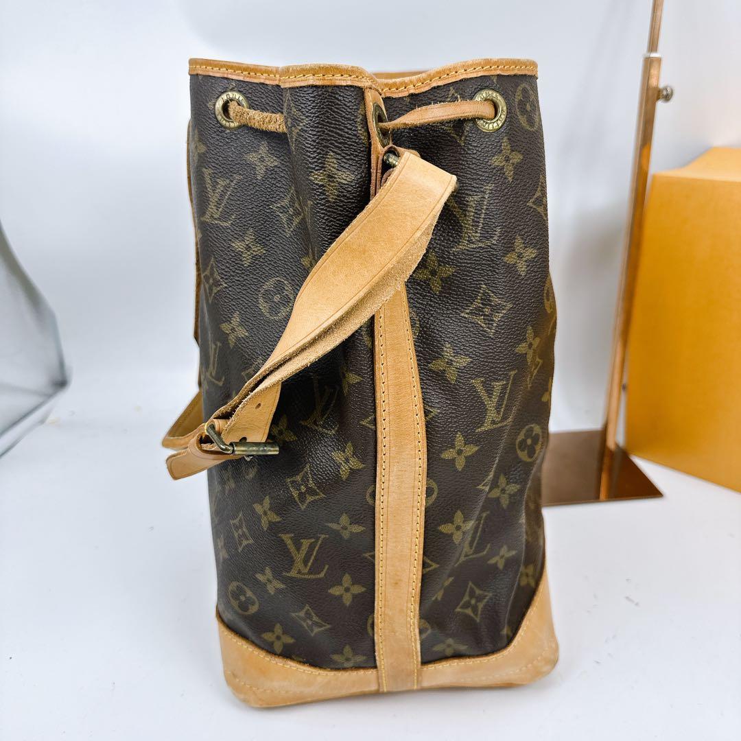 ルイヴィトン　モノグラム　ノエ　巾着　ショルダーバッグ