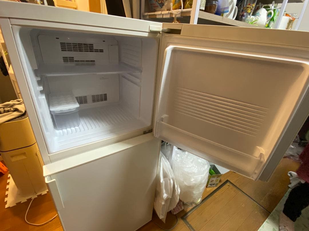 ノンフロン冷蔵庫 AMJ-14D-3 140L 2018年製