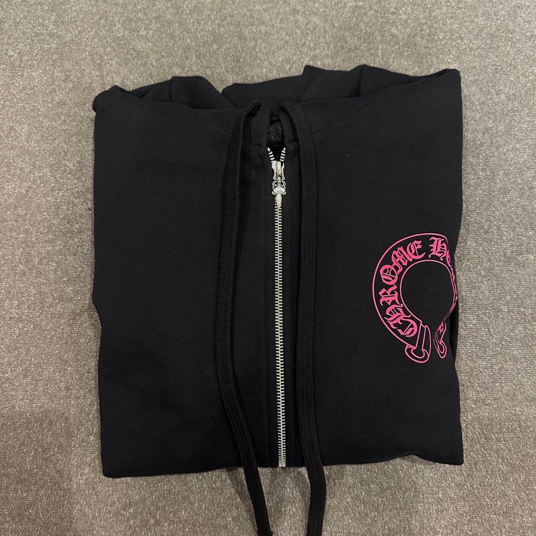 【新品正規品】新作希少クロムハーツ ジップパーカー 黒/ピンク　XLサイズ