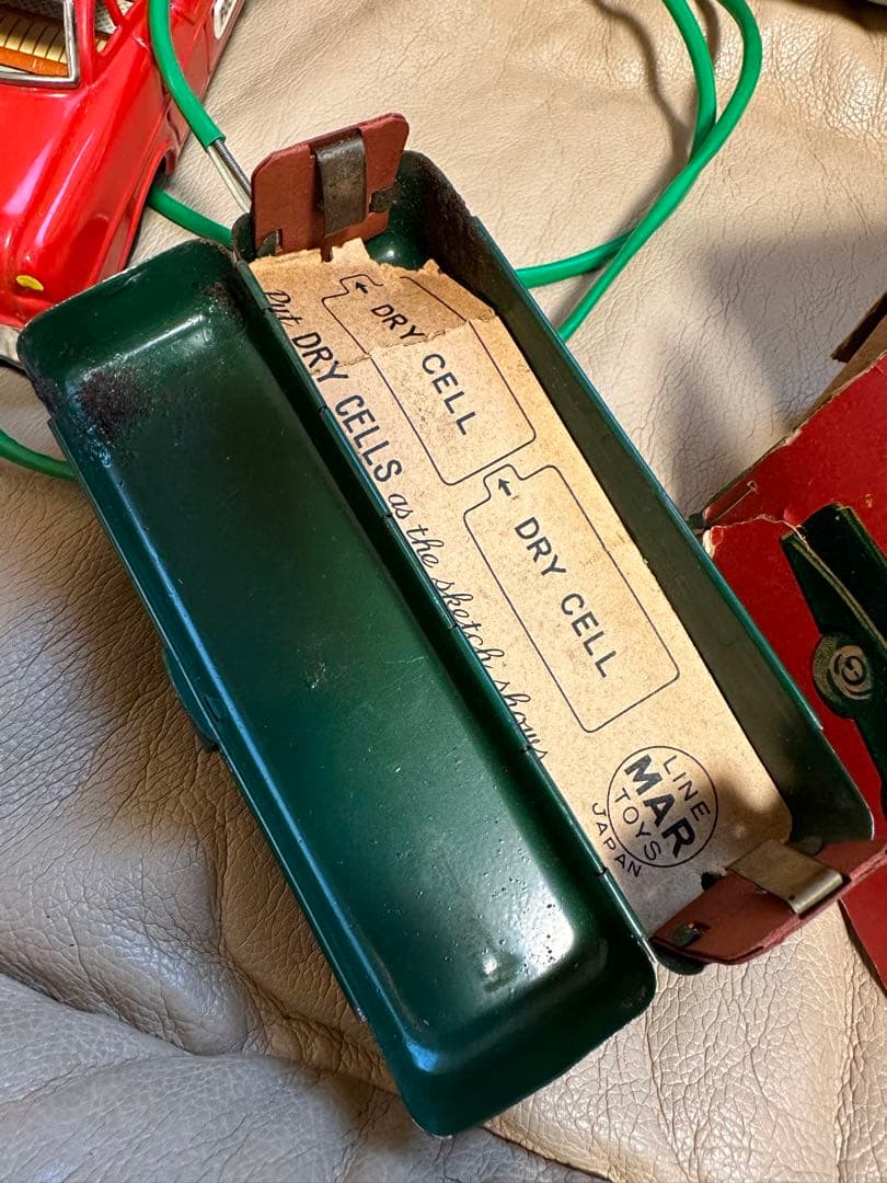 ラインマー　ブリキ　ポリスカー