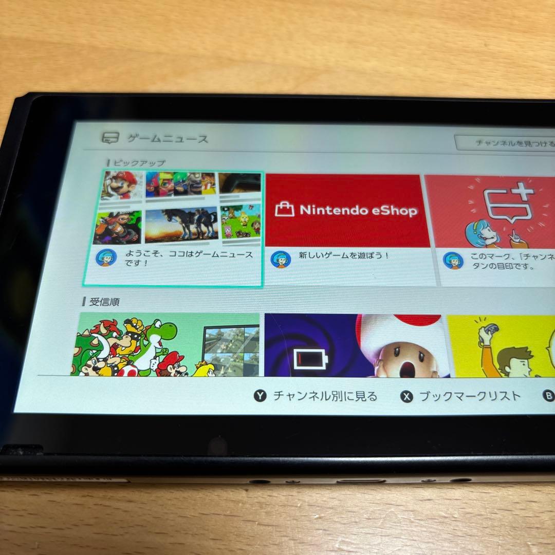 nintendo switch 本体　画面傷あり　ニンテンドースイッチ