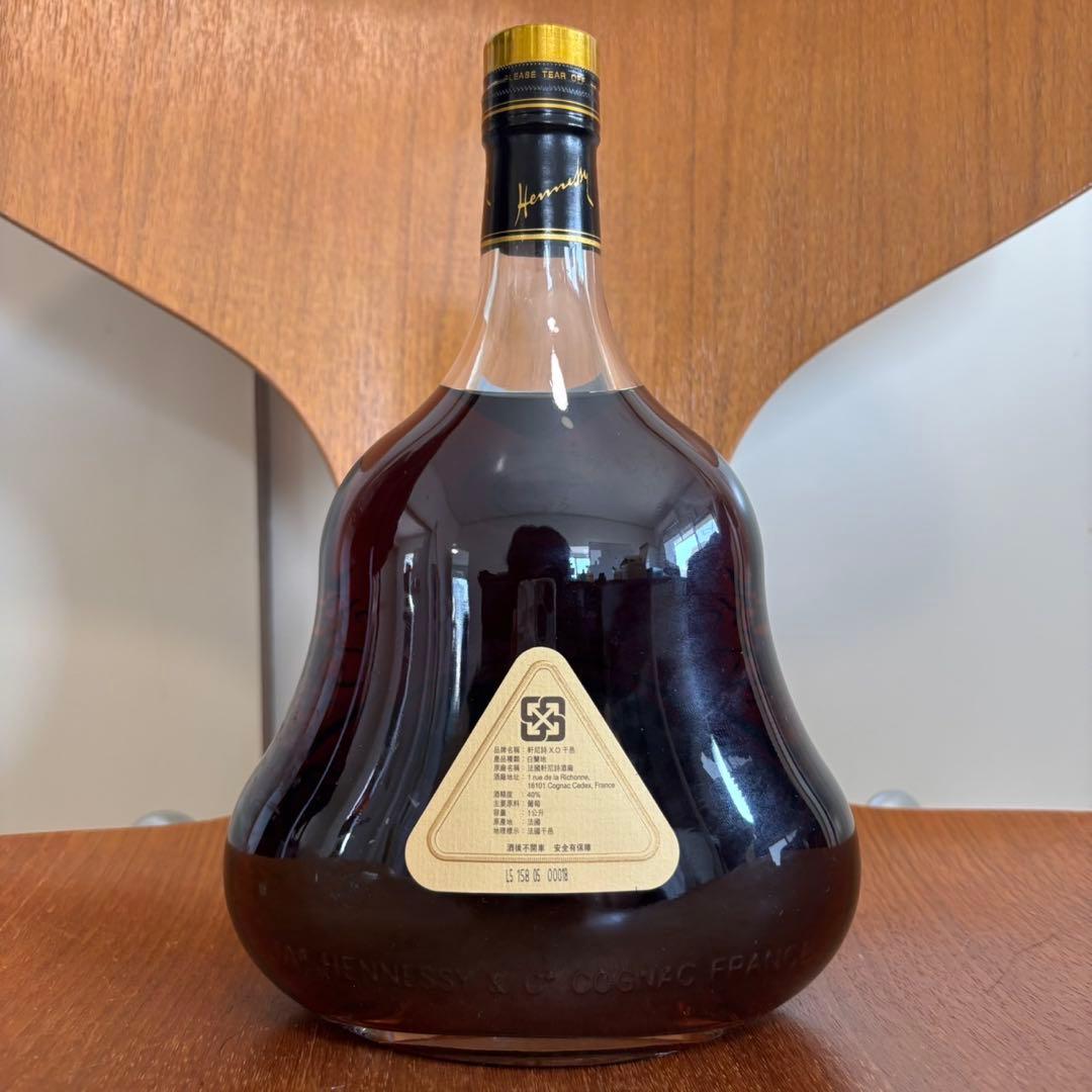 希少品 ヘネシーXO 1000m l 金キャップ箱付 未開封保管品 al37