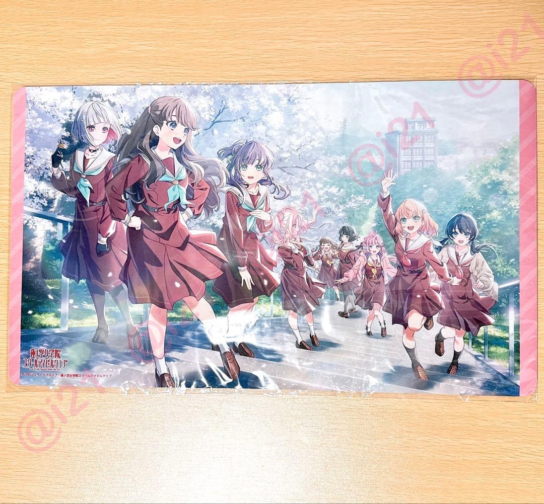 蓮ノ空 104期カードイラストBOOK オリジナルデスクマット - メルカリ