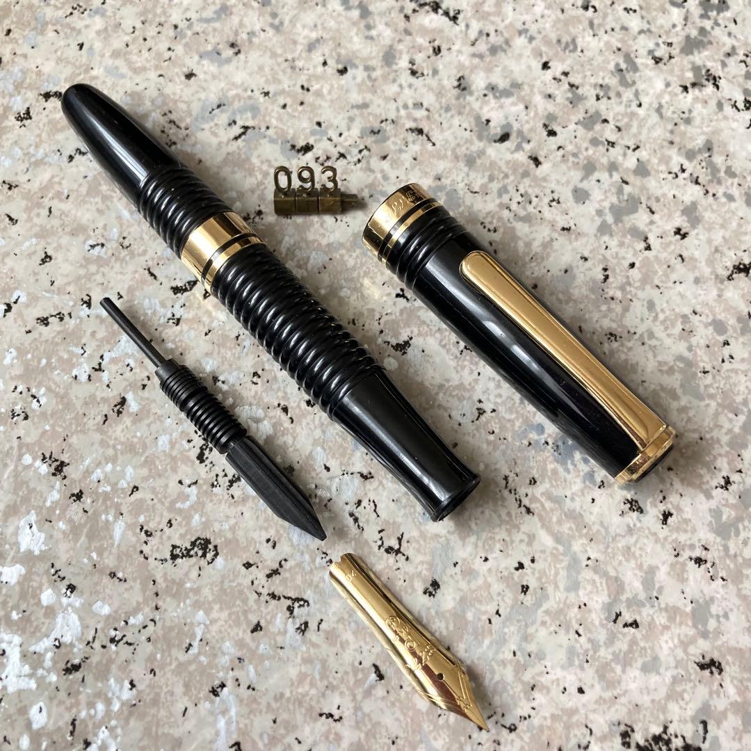 093 オーバーホール済み 万年筆 PLATINUM 3776 14k
