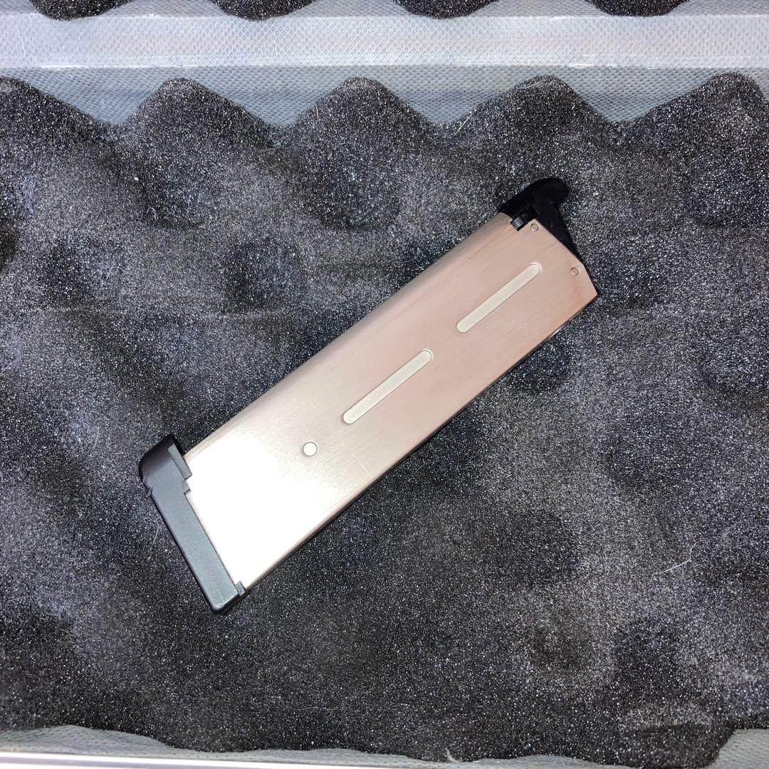 東京マルイTOKYO MARUI OPS- Tactical.45 ケース付き