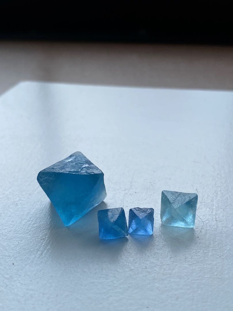 八面体フローライト ビンガム イリノイ 9個セット 蛍石 鉱物標本