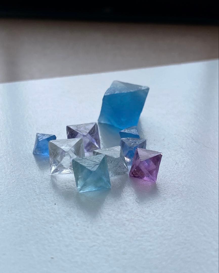 八面体フローライト ビンガム イリノイ 9個セット 蛍石 鉱物標本