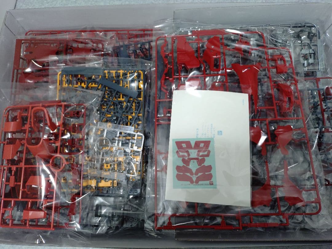【新品未組立】 MG 1/100 MSN-04 サザビー Ver.ka