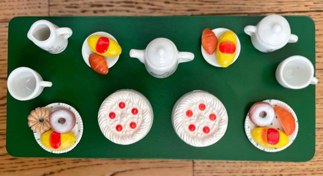 シルバニアファミリー」初代 初期 赤い屋根のお家&小物セット 計32点