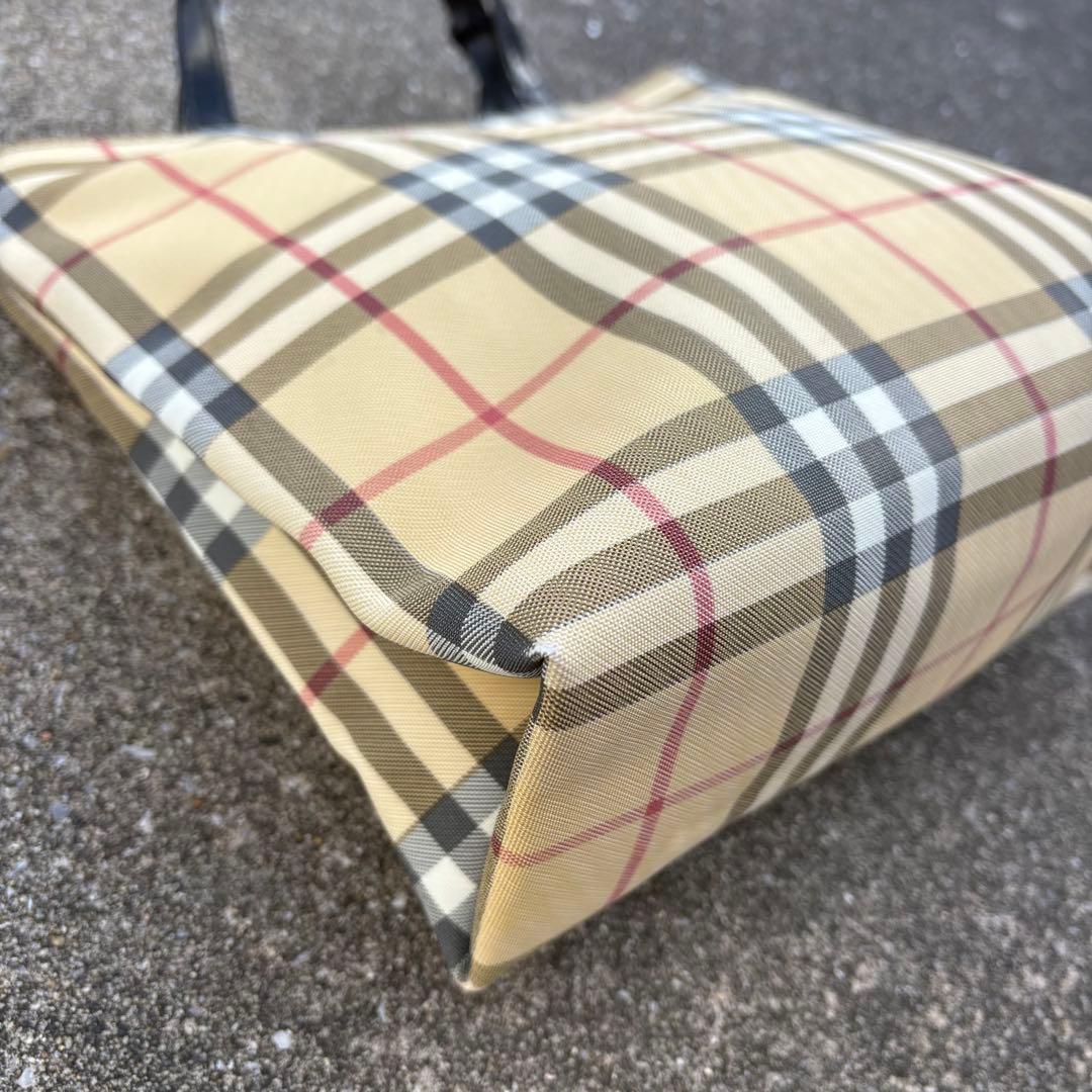 Burberry バーバリー　ノバチェック　ハンドバッグ