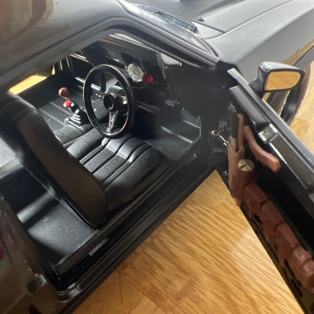 【開封美品】1/18 MAD MAX 2 インターセプター【オートアート】