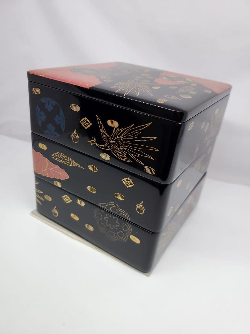 【会津漆器　錦絵蒔絵　三段重箱】天然木製　白木屋漆器店　お重