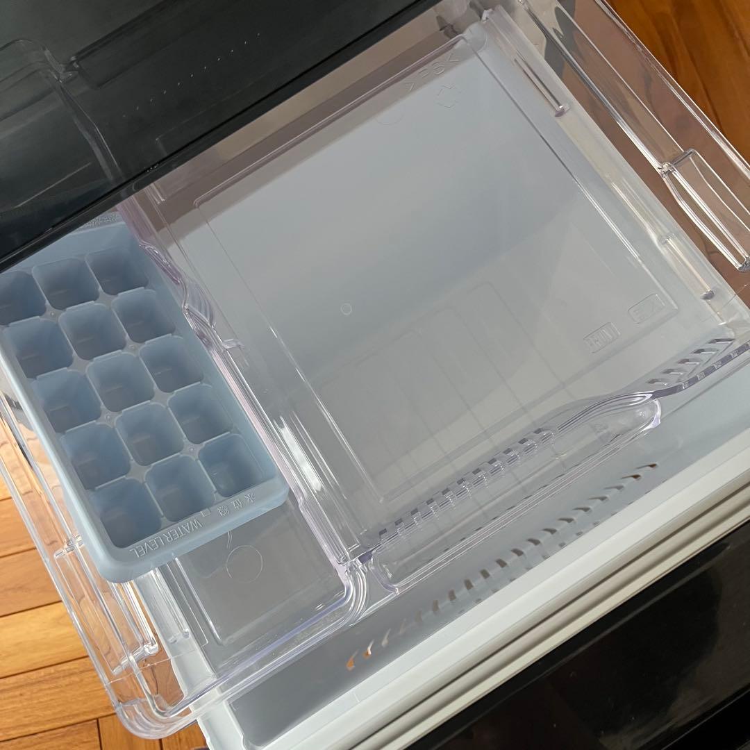 三菱ノンフロン冷凍冷蔵庫　2018年製 MR-P15C-B