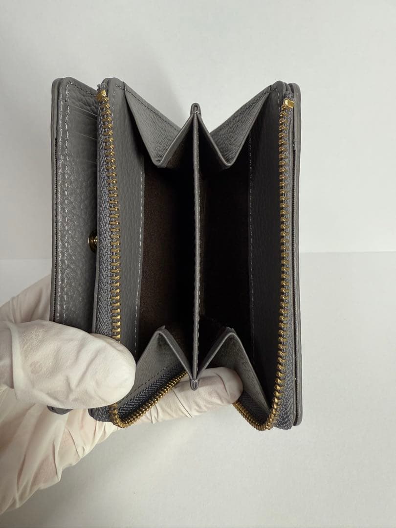 未使用品】russet ラシット モノグラムプレート 二つ折り財布 グレー