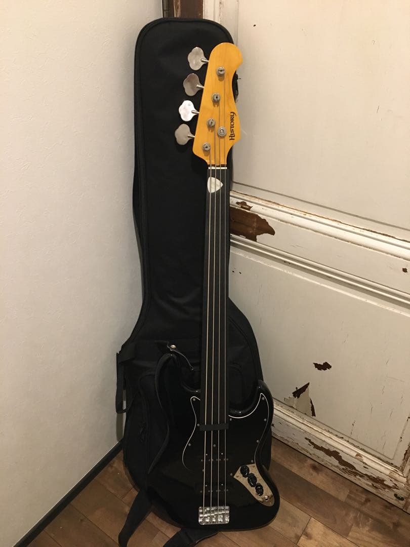 12/28まで　History CV-BJ4 ベース　ソフトケース・おまけ付き History CV-BJ4 BLK ベース ソフトケース・おまけ付き HISTORY CV-BJ4