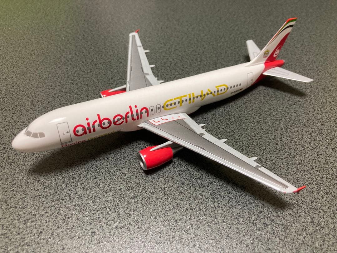 LIMOX 1/200 エアバスA320-200 airberlinETIHAD Limox Wings 1:200