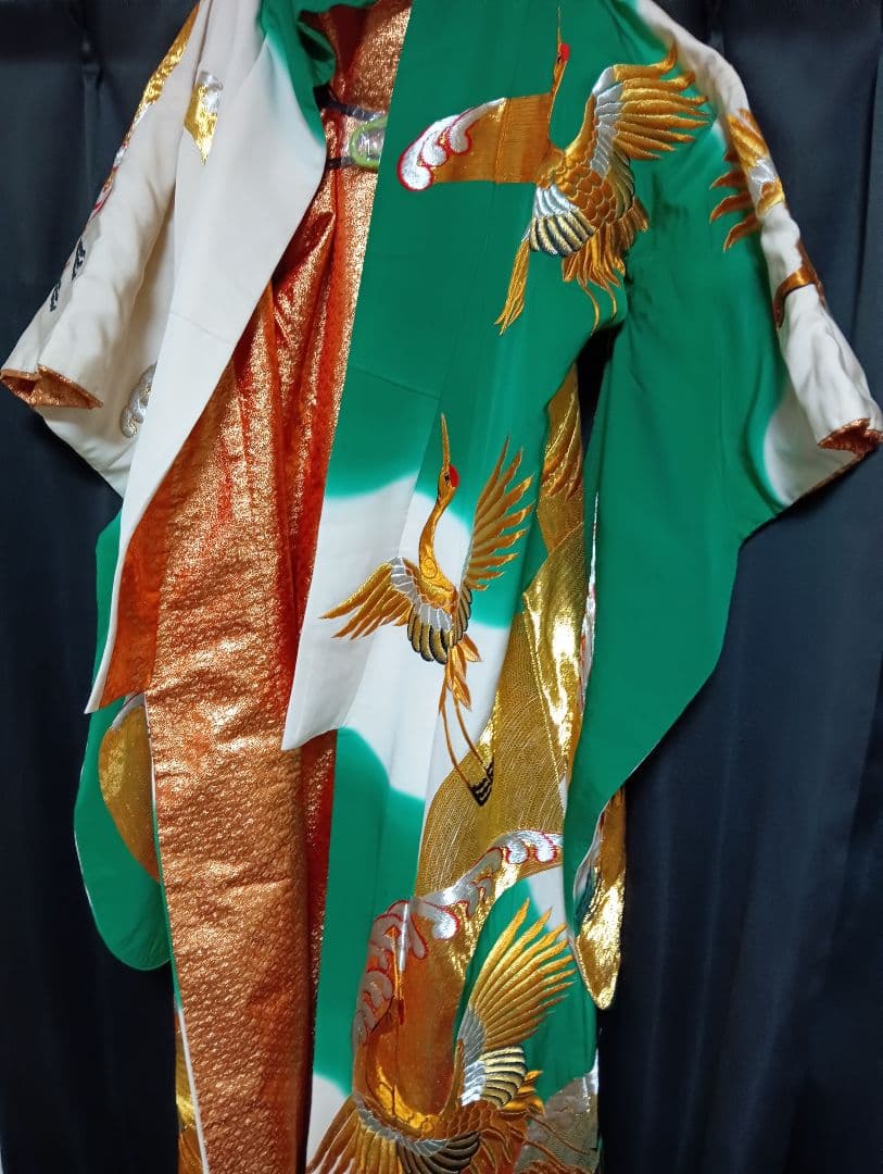 海外コレクター向きJAPANジャパン日本女性用特大雅金襴豪華刺繍鶴絵図柄