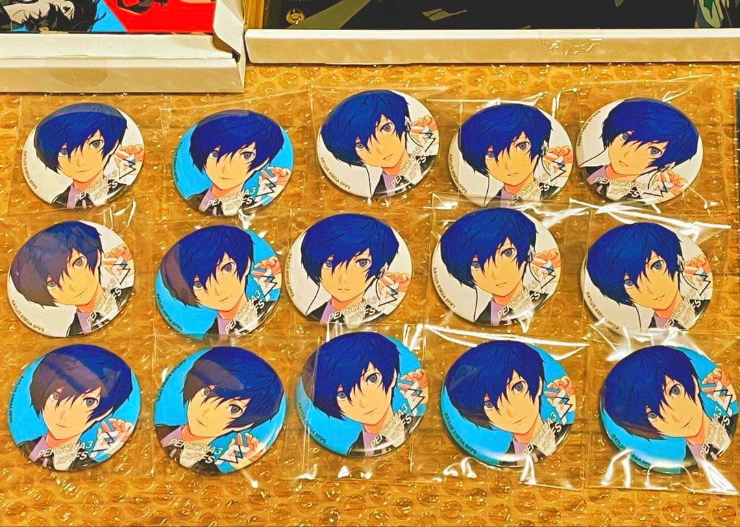 新品 ペルソナ3 主人公 結城理 アイギス FIFS 缶バッジ アクリル