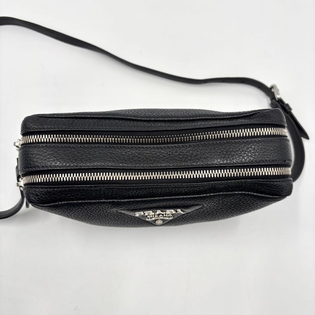 PRADA プラダ ロゴ刺繍 ナイロンショルダーストラップ カーキ 現行未