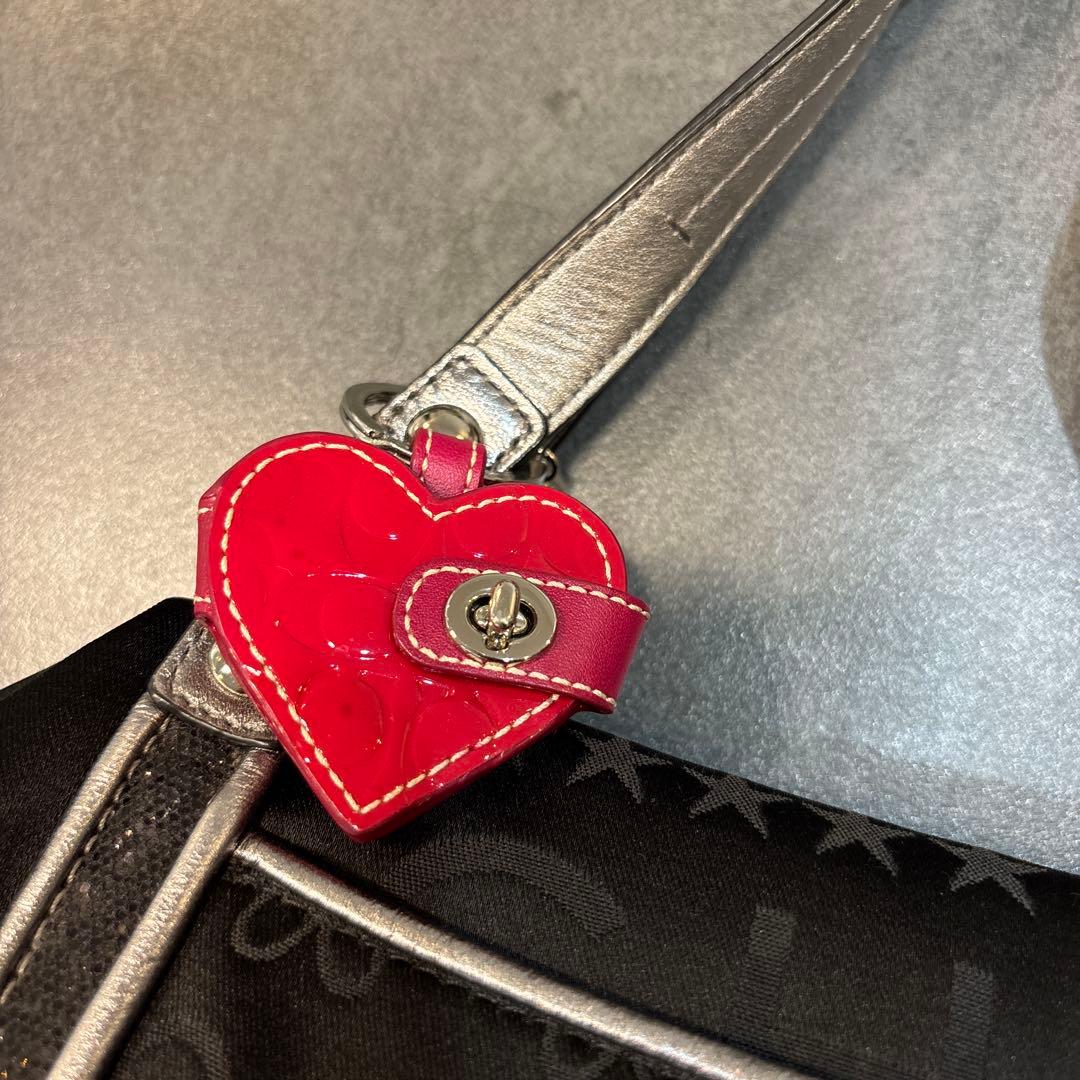 COACH ミニボストンバッグ　チャーム付き