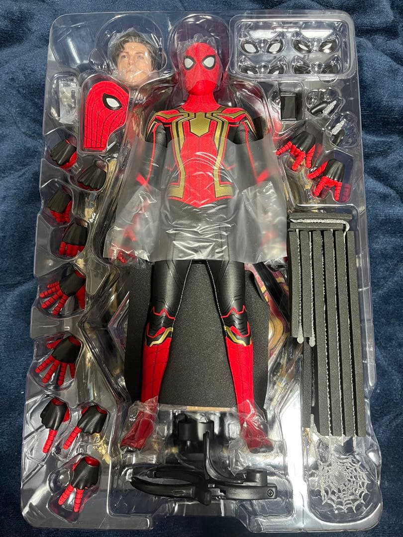 ホットトイズ スパイダーマン インテグレーテッドスーツ ノーウェイ