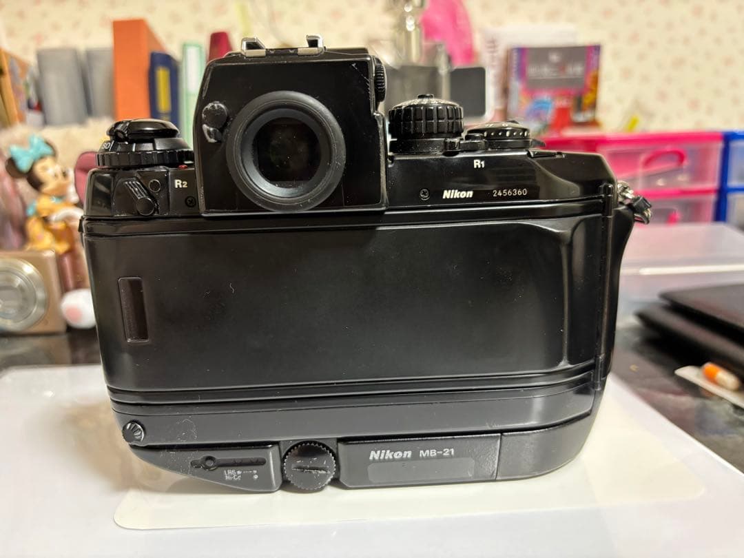 Nikon F4 フィルム一眼レフカメラ MB-21付き ニコン