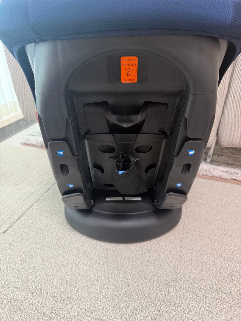 Joie 新生児対応 軽量&簡単取付 チャイルドシート Tilt チルト　美品