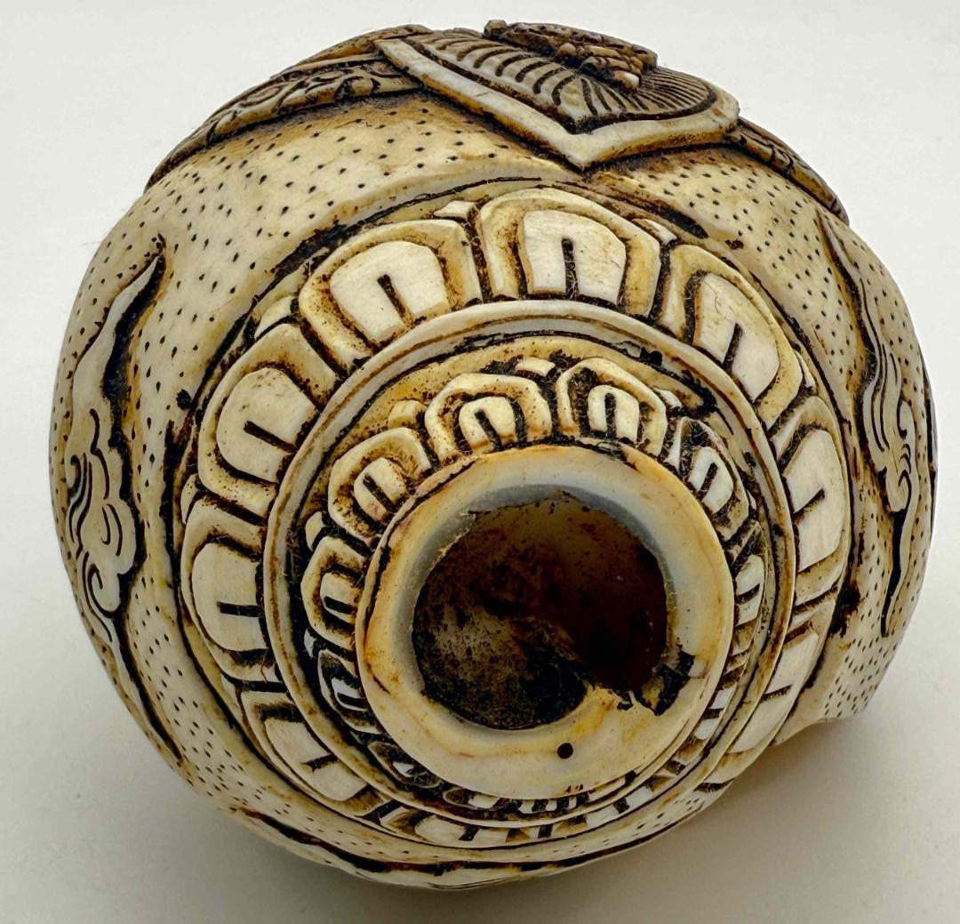 ◇チベット密教法具 法螺貝（シャンカ）パドゥマ・パーニ（蓮華手観音