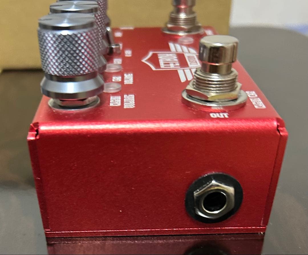 FETBOX CUSTOM V8FETBOX CUSTOM V8 ギターエフェクター レッド 楽天