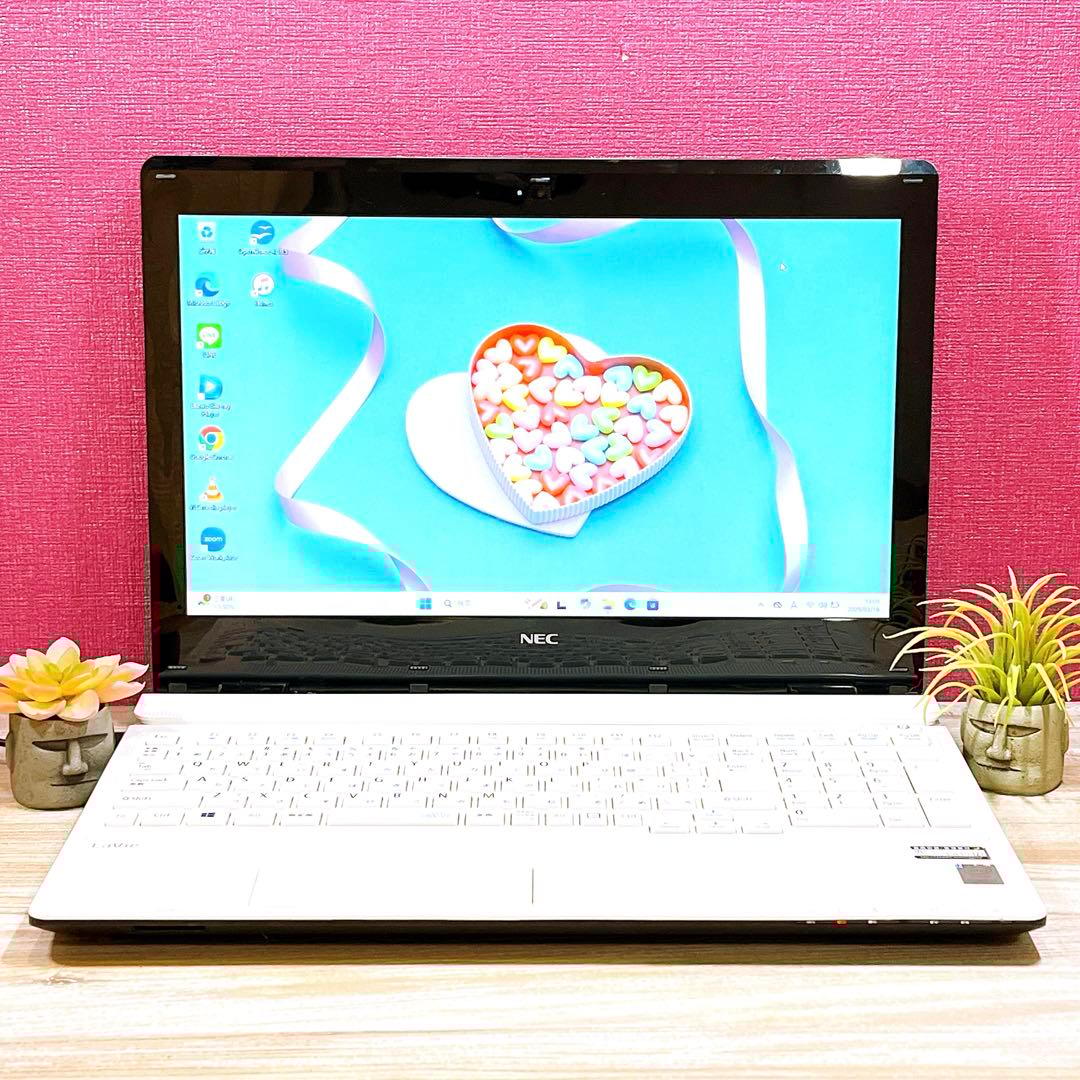 値下げ⭕️】 Win11✨Corei7✨8GB✨すぐ使えるノートパソコン✨カメラ