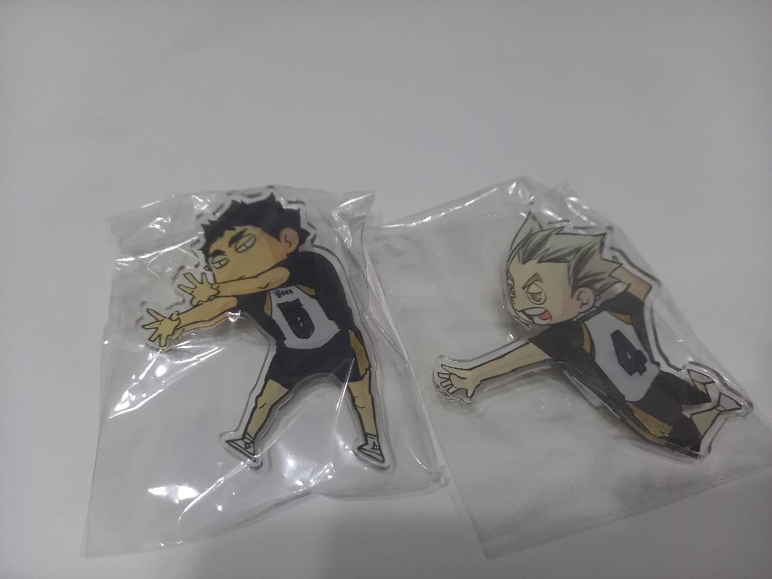 ま*♡様 ハイキュー!! アクリルピンバッジ 19個セット ジャンプ GIGA