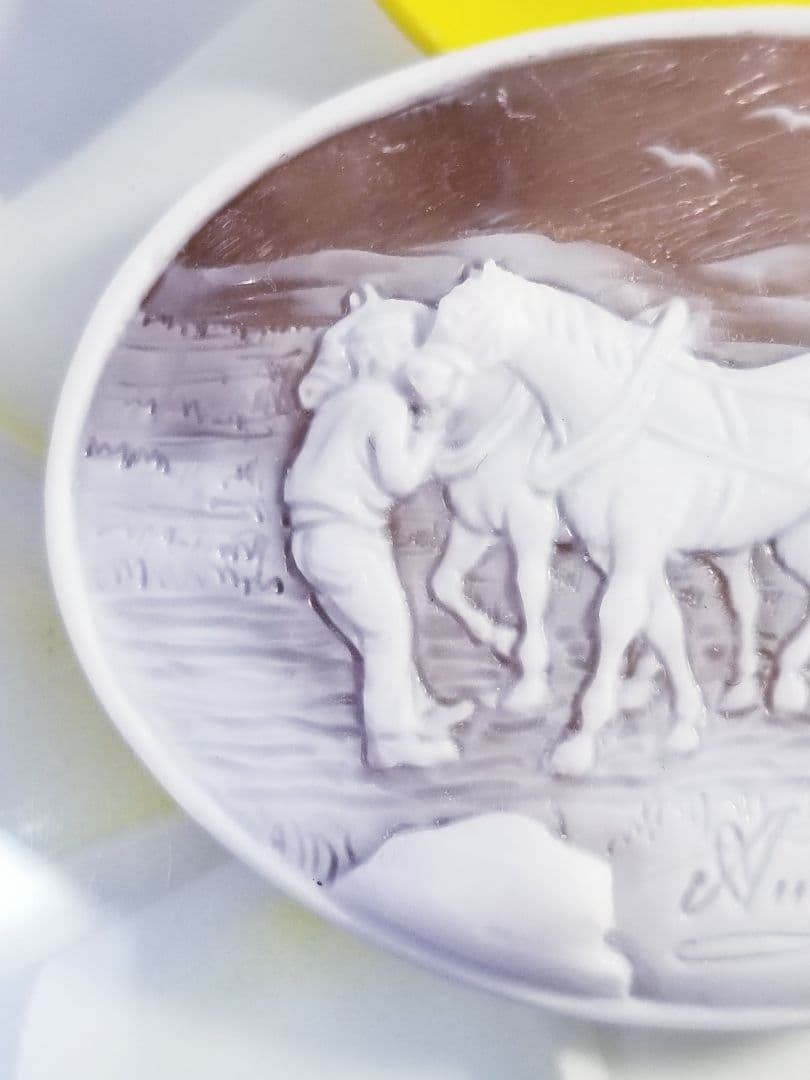 KS-785 【ジョバンニ・アメンドーラ作】天然シェルカメオルース