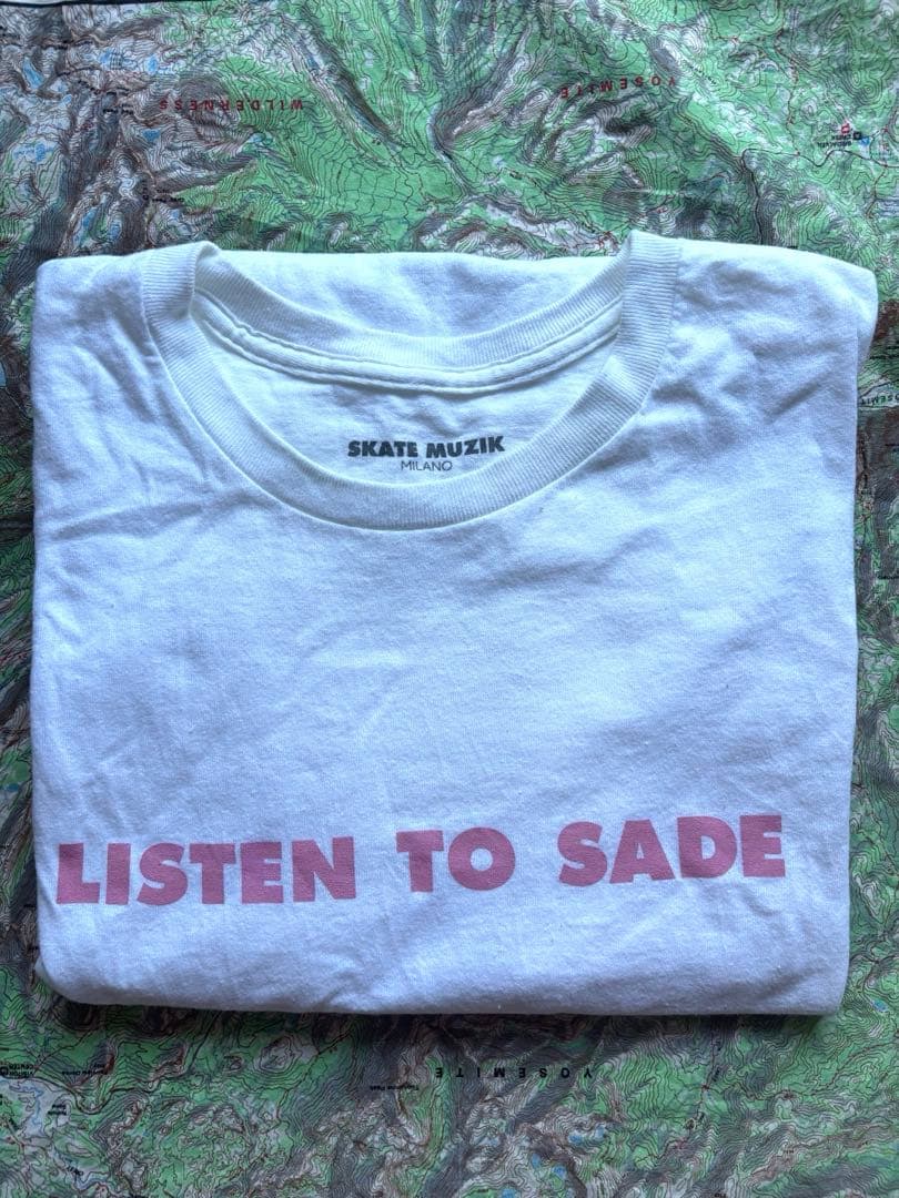 SKATE MUZIK LISTEN TO SADE Tシャツ Lsupreme