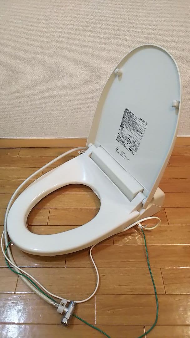 電源なしでも使える！温水便座 ジャニス工業 JCS53EN BN8