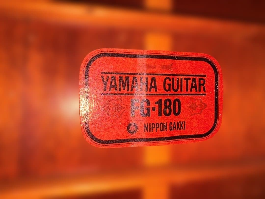 ☆ヤマハFG-180赤を弾かなきゃアコギは語れないぜ！超激爆鳴・超美品
