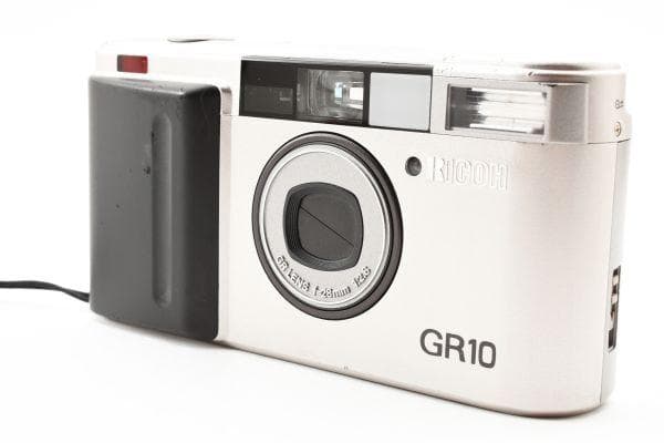 RICOH GR10 コンパクトフィルムカメラ