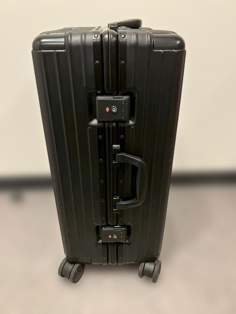 リベティ多機能キャリーケース【マットブラックМ】B14 TSAロック
