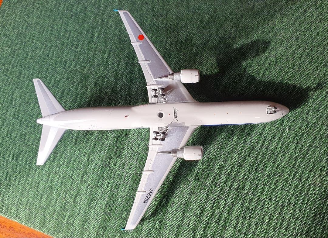 Phoenix 1:400 ANA B767-300ER WL装備 - メルカリ