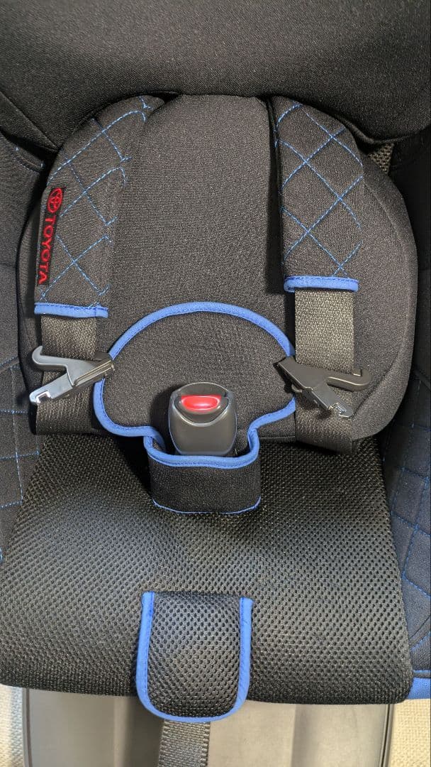 トヨタ純正　NEO G-Child ISO leg チャイルドシート