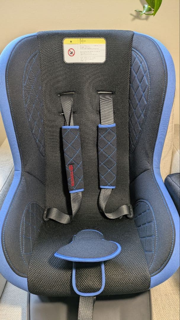 トヨタ純正　NEO G-Child ISO leg チャイルドシート
