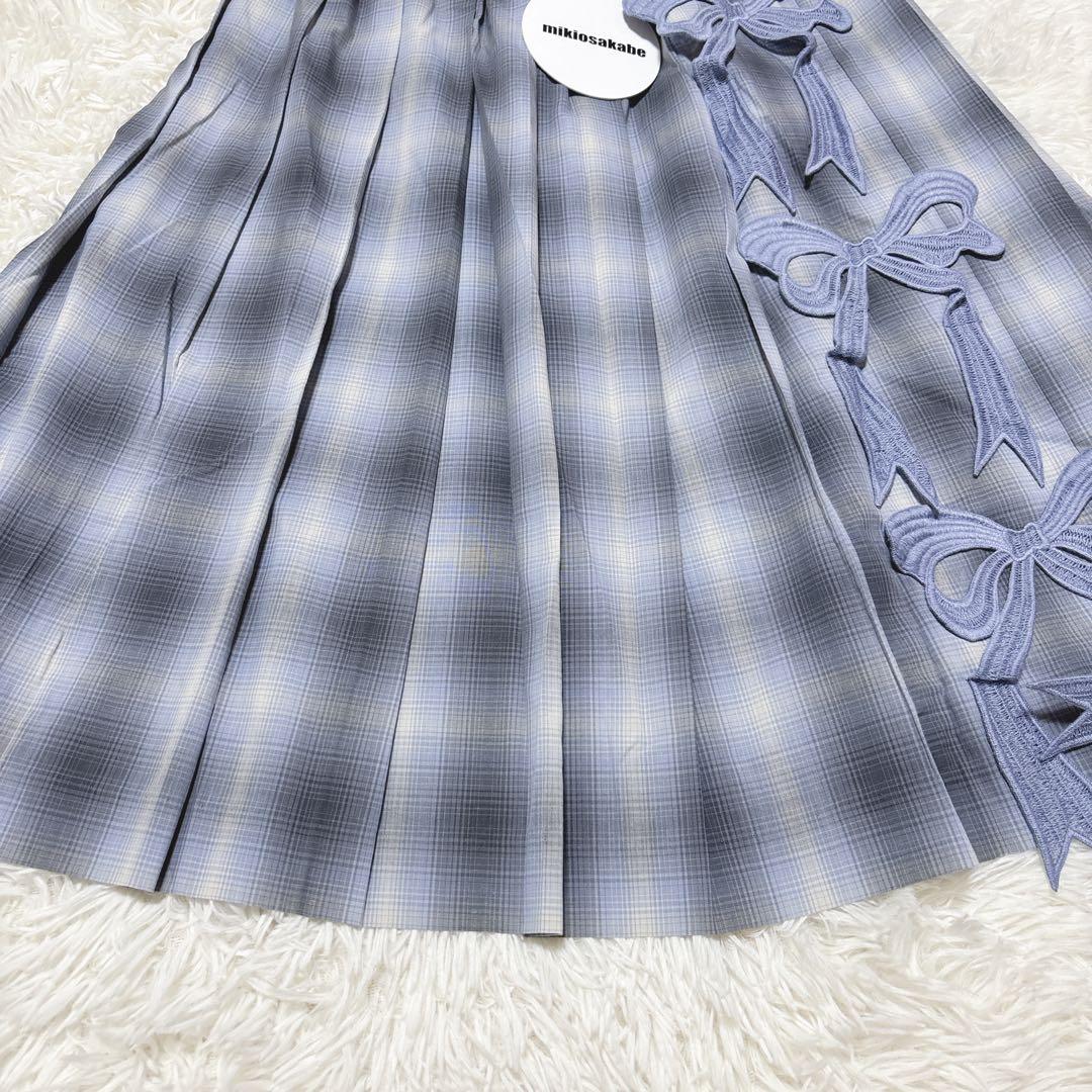 完売品　Mikio Sakabe⭐︎Embroidery Pleats Skirt